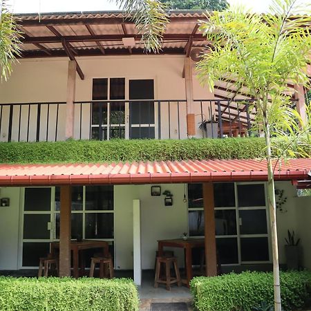 Pineview Hotel อูนาวาตูนา ภายนอก รูปภาพ
