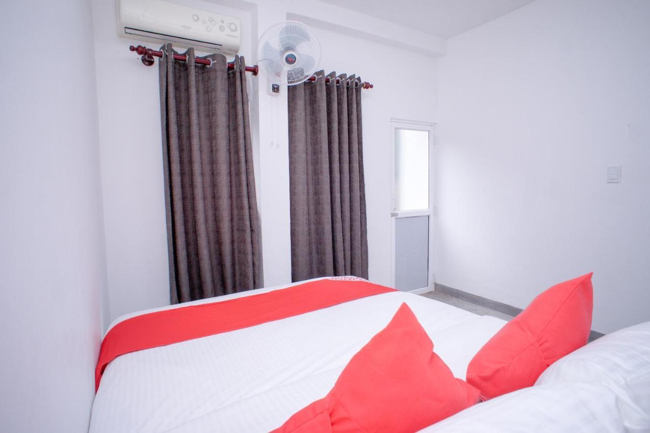 Pineview Hotel อูนาวาตูนา ภายนอก รูปภาพ