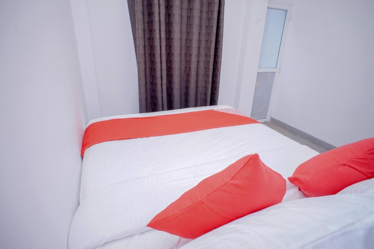 Pineview Hotel อูนาวาตูนา ภายนอก รูปภาพ